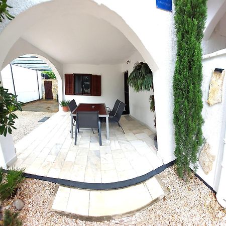 Apartments Maltasic Vir Exterior foto