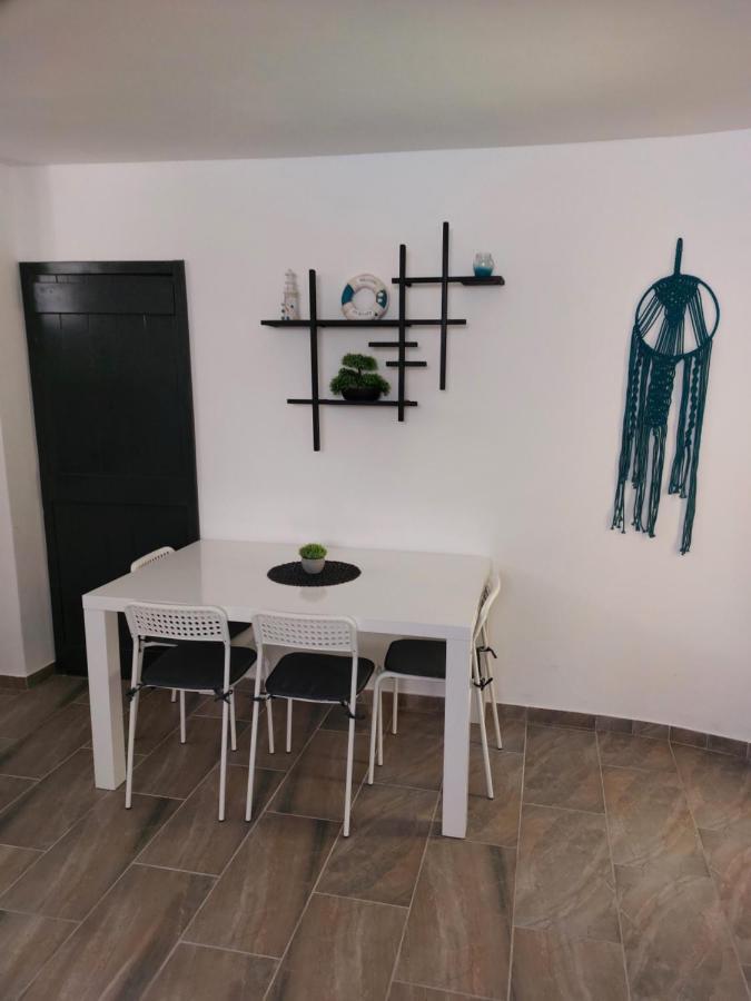 Apartments Maltasic Vir Exterior foto