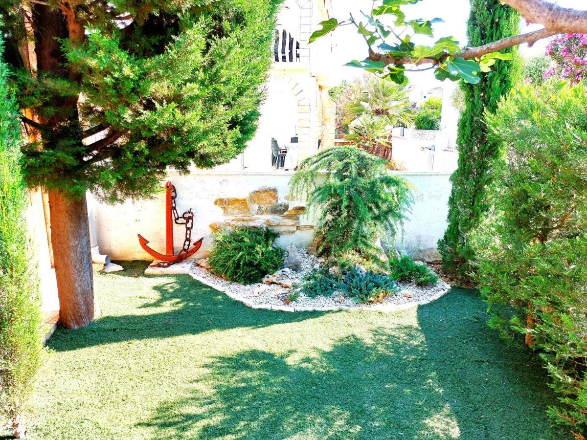 Apartments Maltasic Vir Exterior foto