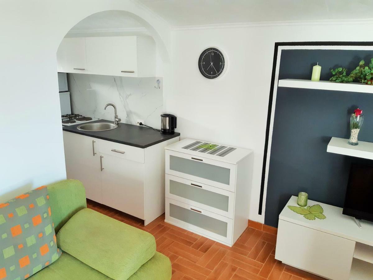 Apartments Maltasic Vir Exterior foto